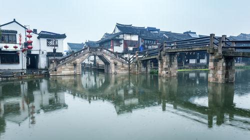 一面锦旗 “十分”信任!咸阳彩虹医院获得患者赞许