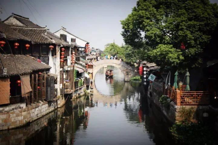 深圳星荟丽格医疗美容诊所违法广告案